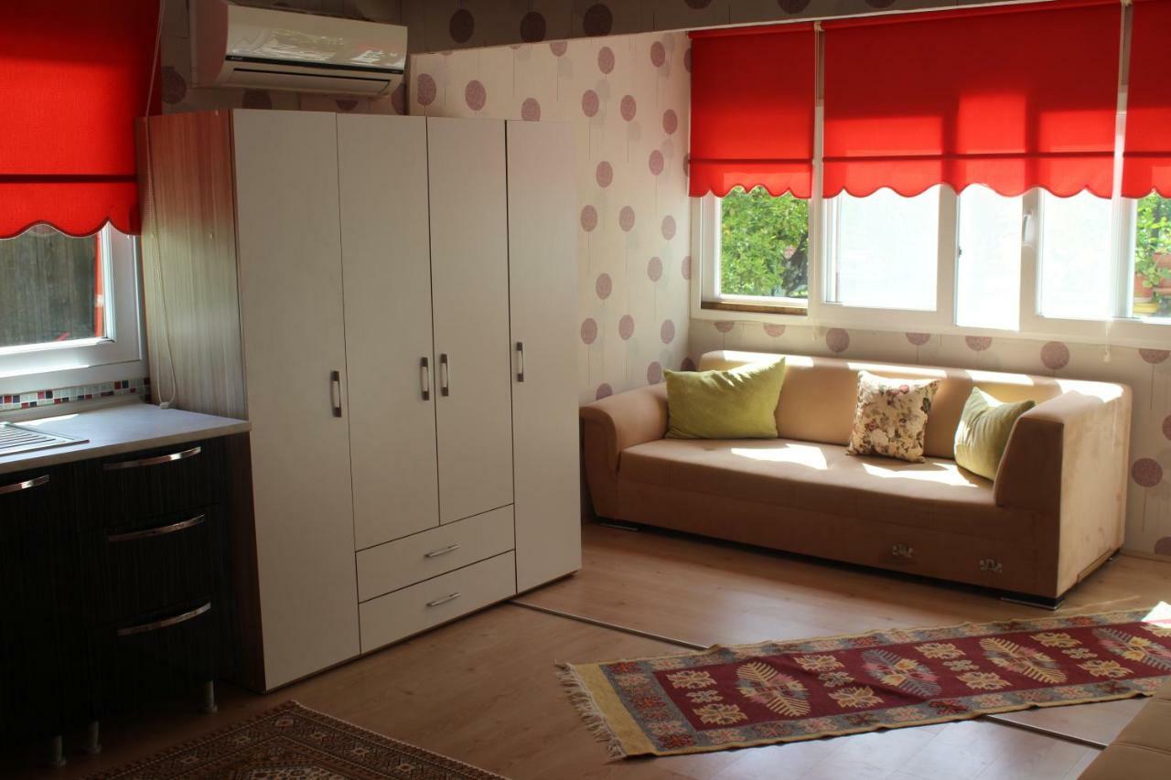 Sakli Bahce Pension Чирали Екстер'єр фото
