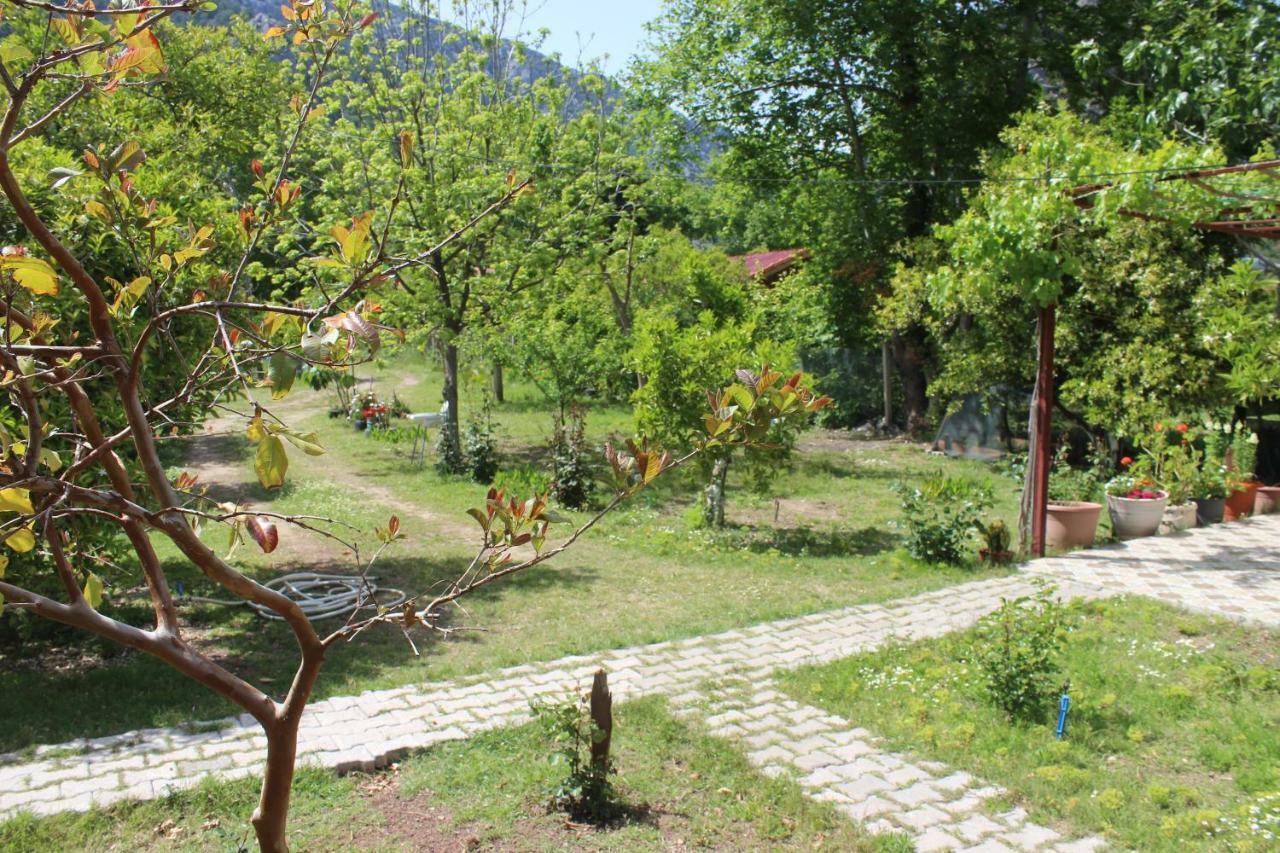 Sakli Bahce Pension Чирали Екстер'єр фото
